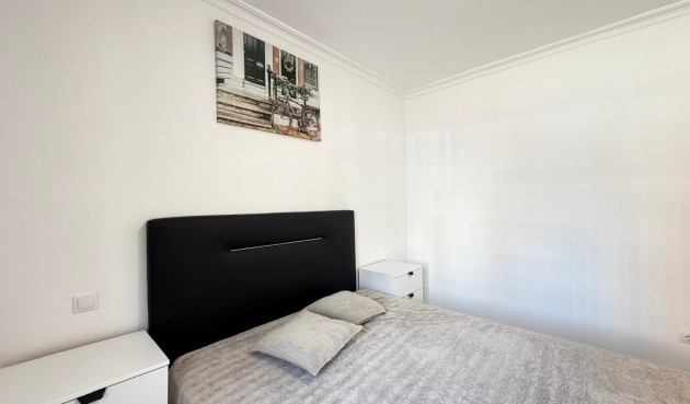 Brukt - Apartment -
Torrevieja - Centro
