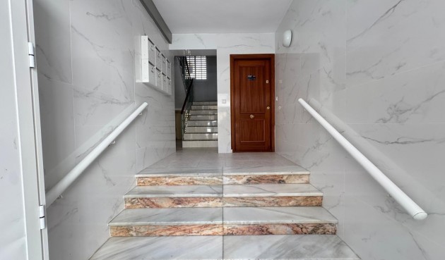 Brukt - Apartment -
Torrevieja - Centro