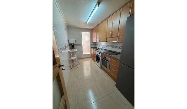 Brukt - Apartment -
Torrevieja - Centro