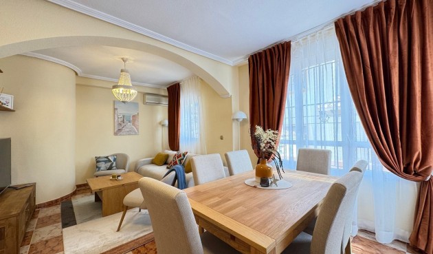 Brukt - Town House -
Orihuela Costa - Lomas De Cabo Roig-los Dolses