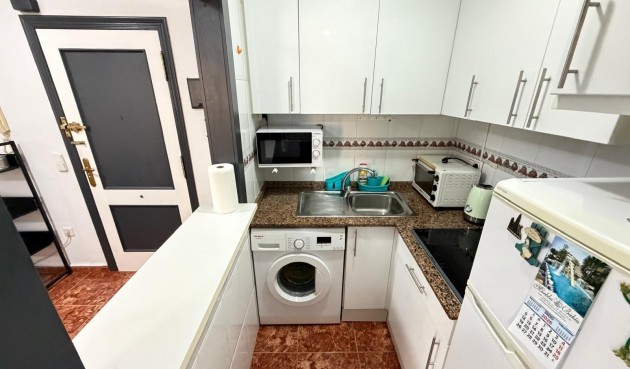 Brukt - Apartment -
Torrevieja - Estacion De Autobuses