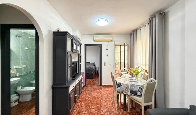 Brukt - Apartment -
Torrevieja - Estacion De Autobuses