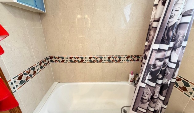 Brukt - Apartment -
Torrevieja - Playa del Cura
