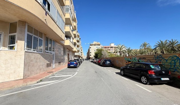 Brukt - Apartment -
Torrevieja - Playa del Cura