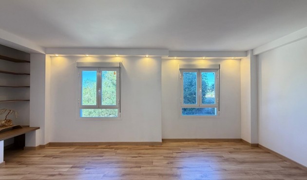 Brukt - Apartment -
Orihuela Costa - Altos De Campoamor