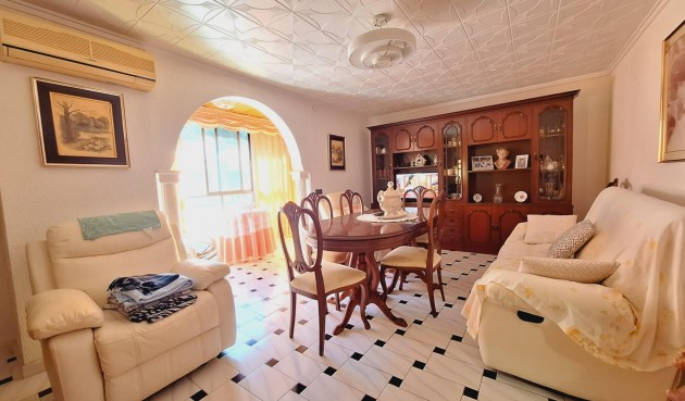 Brukt - Apartment -
Torrevieja - Acequion
