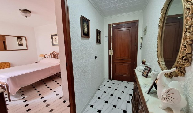 Brukt - Apartment -
Torrevieja - Acequion