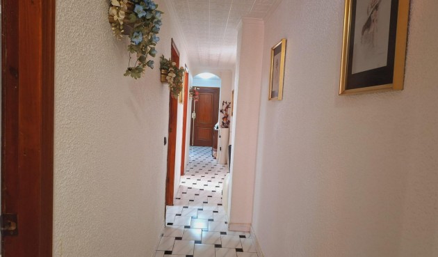 Brukt - Apartment -
Torrevieja - Acequion