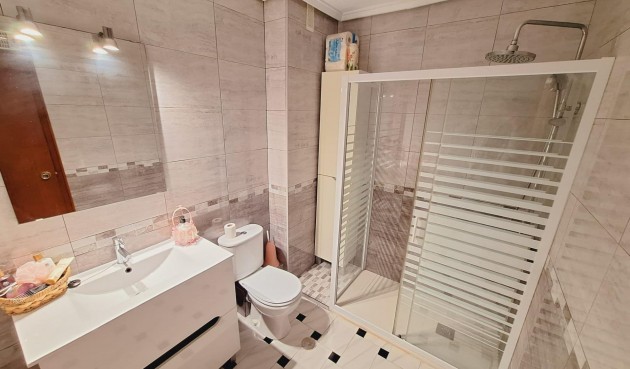 Brukt - Apartment -
Torrevieja - Acequion