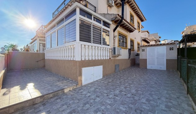 Brukt - Town House -
Orihuela Costa - Las Filipinas