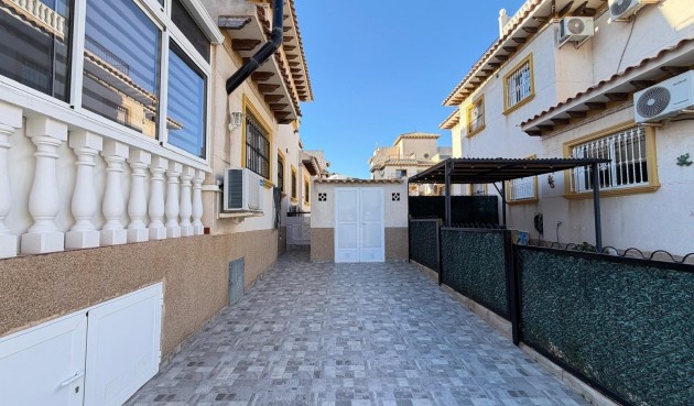 Brukt - Town House -
Orihuela Costa - Las Filipinas