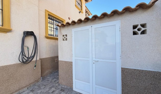 Brukt - Town House -
Orihuela Costa - Las Filipinas