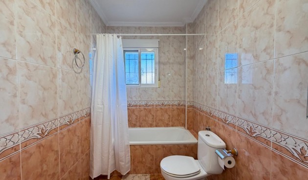 Brukt - Town House -
Orihuela Costa - Las Filipinas