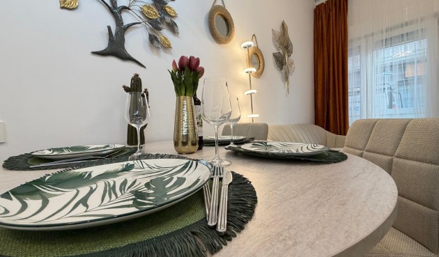 Återförsäljning - Apartment -
Torrevieja