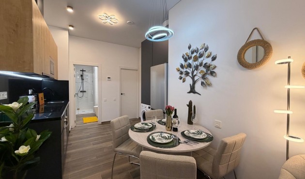 Återförsäljning - Apartment -
Torrevieja