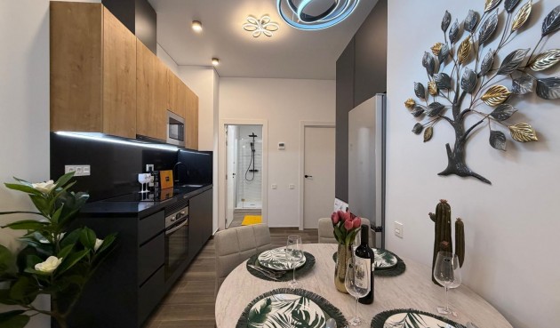 Återförsäljning - Apartment -
Torrevieja