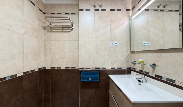 Brukt - Apartment -
Torrevieja - Playa del Cura