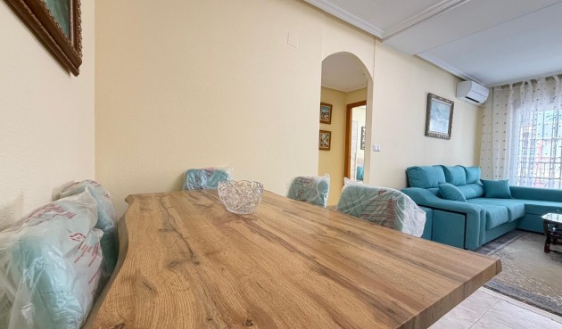 Brukt - Apartment -
Torrevieja - Playa del Cura
