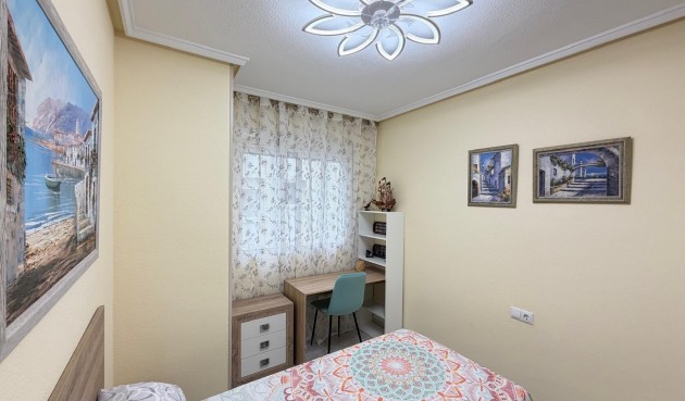 Brukt - Apartment -
Torrevieja - Playa del Cura
