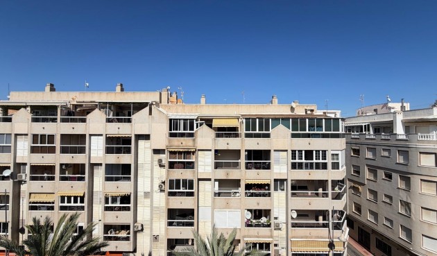 Brukt - Toppleilighet -
Torrevieja - Playa del Cura