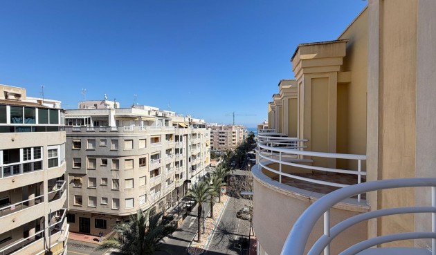 Brukt - Toppleilighet -
Torrevieja - Playa del Cura
