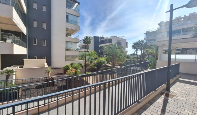 Brukt - Apartment -
Orihuela Costa - Los Dolses