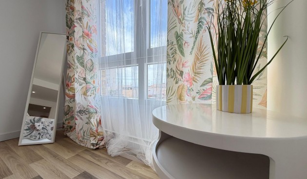 Brukt - Apartment -
Torrevieja - Centro
