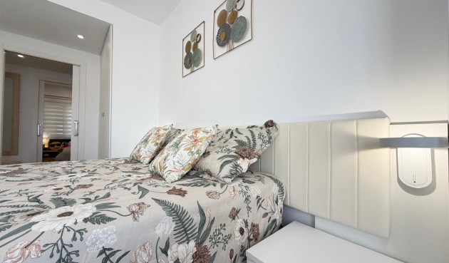 Brukt - Apartment -
Torrevieja - Centro