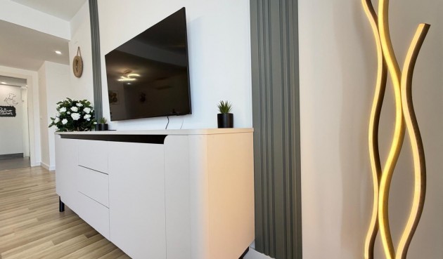 Brukt - Apartment -
Torrevieja - Centro