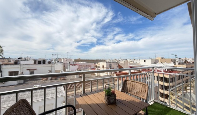 Brukt - Apartment -
Torrevieja - Centro