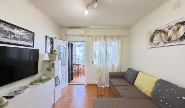 Brukt - Town House -
Torrevieja - Nueva Torrevieja