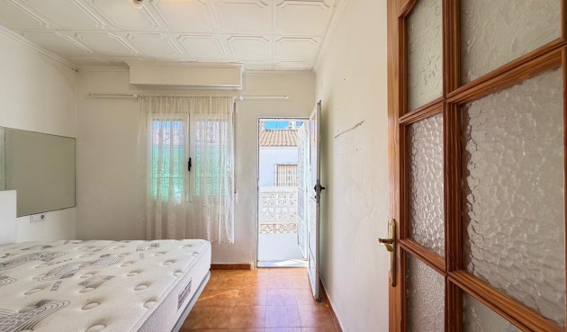 Brukt - Town House -
Torrevieja - Nueva Torrevieja
