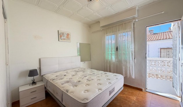 Brukt - Town House -
Torrevieja - Nueva Torrevieja