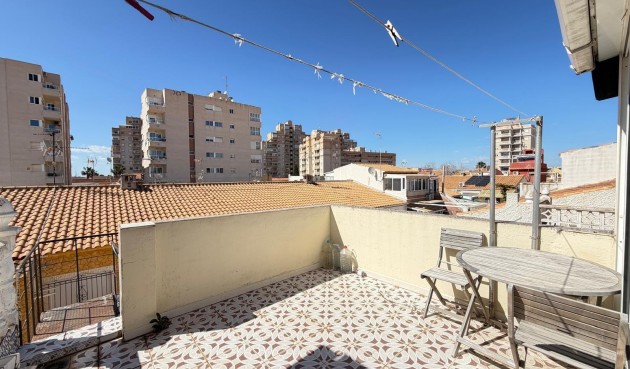 Brukt - Town House -
Torrevieja - Nueva Torrevieja