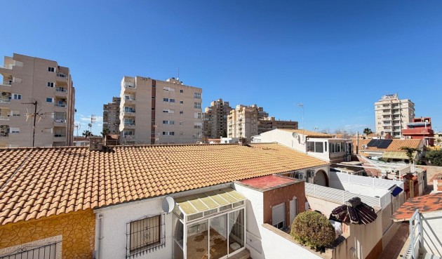 Brukt - Town House -
Torrevieja - Nueva Torrevieja