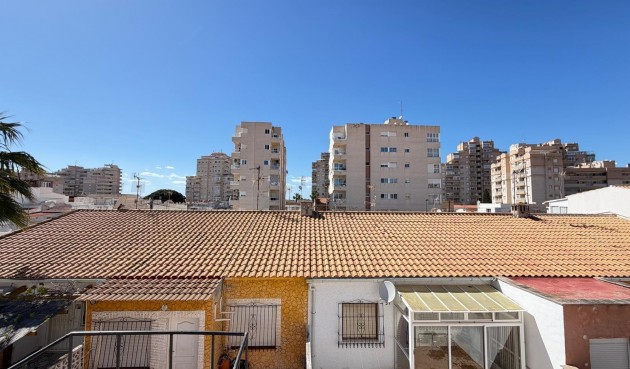 Brukt - Town House -
Torrevieja - Nueva Torrevieja