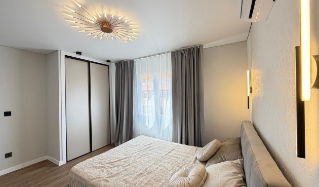 Brukt - Apartment -
Torrevieja - Punta Prima