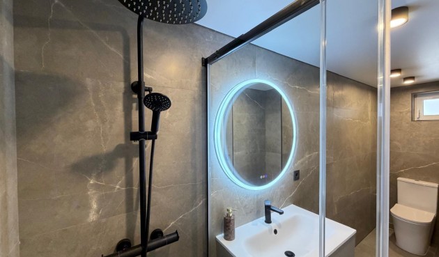 Brukt - Apartment -
Torrevieja - Punta Prima