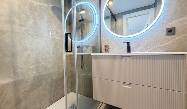 Brukt - Apartment -
Torrevieja - Punta Prima