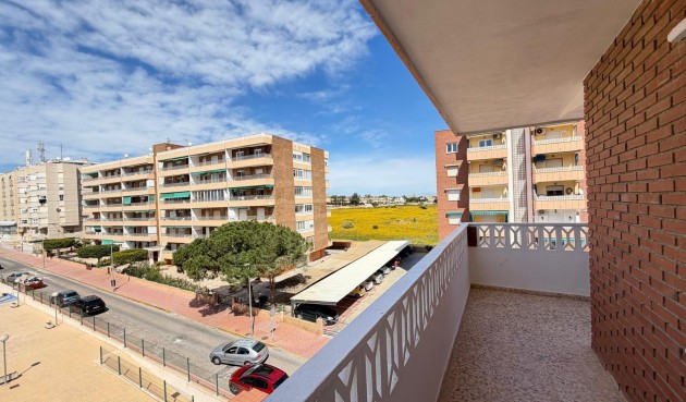 Brukt - Apartment -
Torrevieja - Punta Prima