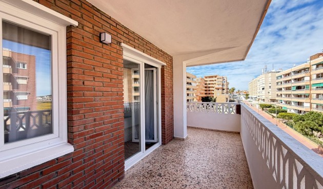 Brukt - Apartment -
Torrevieja - Punta Prima