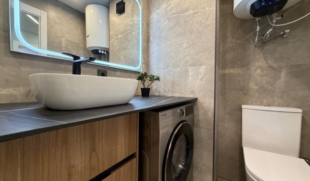 Brukt - Apartment -
Torrevieja - Punta Prima