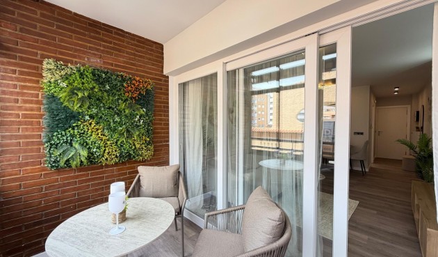 Brukt - Apartment -
Torrevieja - Estacion De Autobuses
