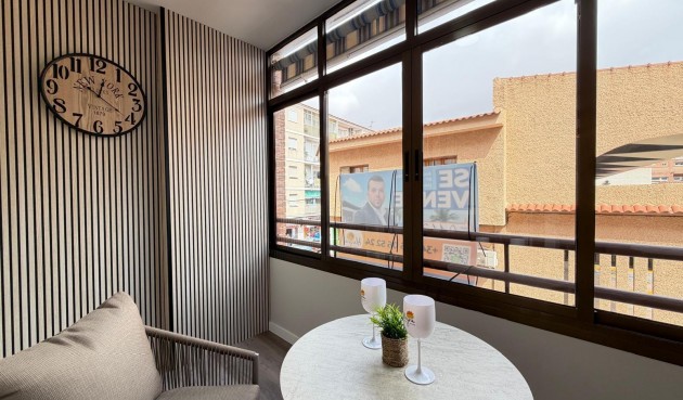 Brukt - Apartment -
Torrevieja - Estacion De Autobuses