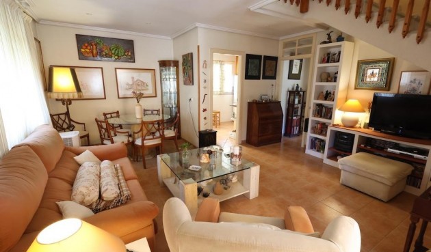 Brukt - Villa -
Torrevieja - Costa Blanca