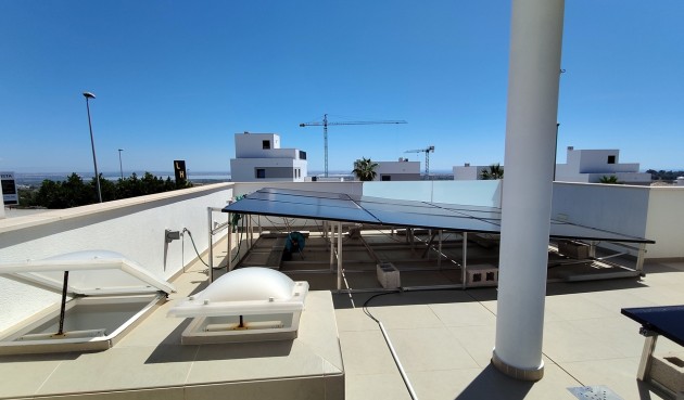 Brukt - Villa -
San Miguel de Salinas - Inland