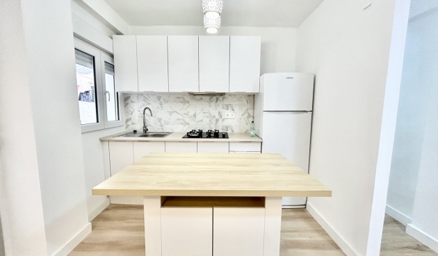 Brukt - Apartment -
Torrevieja - Costa Blanca