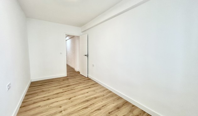 Brukt - Apartment -
Torrevieja - Costa Blanca