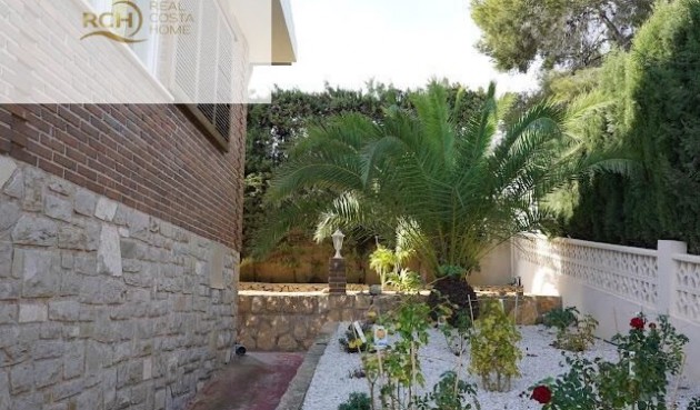 Reventa - Villa -
La Nucía - Montebello - Nou Espai
