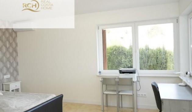 Reventa - Villa -
La Nucía - Montebello - Nou Espai